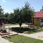 Ferenc Vendeghaza Lägenhet *
